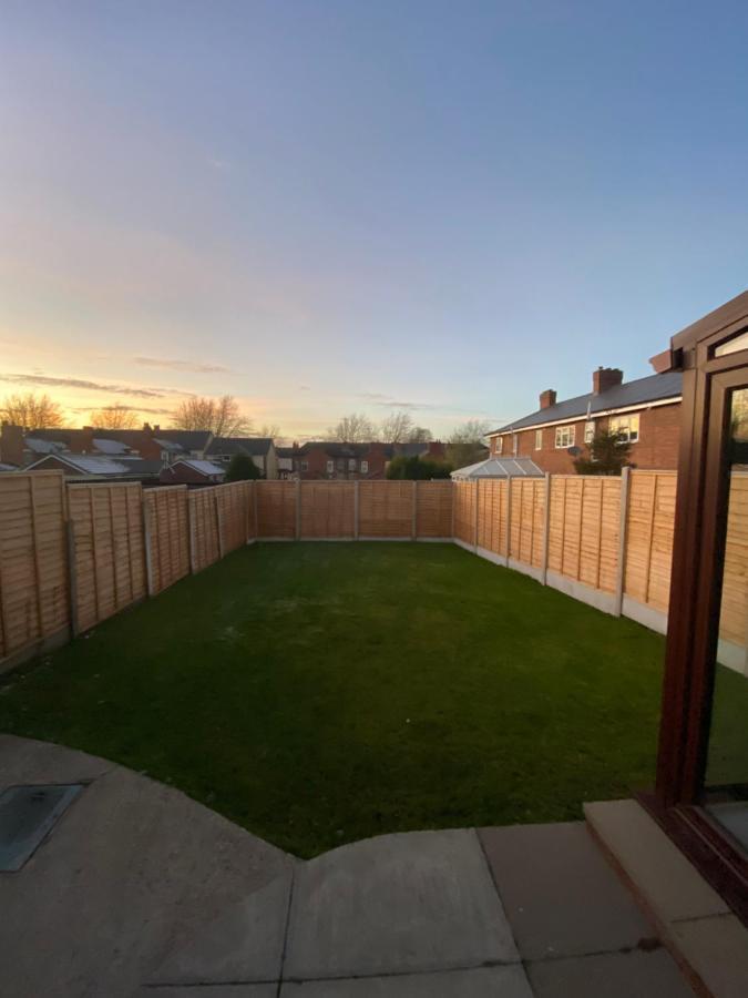 Hollemeadow Villa Bloxwich Exterior foto